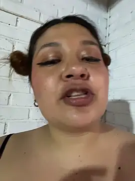 Arya_Moon69 webcam