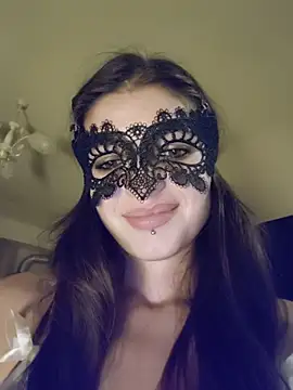 Mia_Cannon webcam