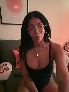littlelatina webcam