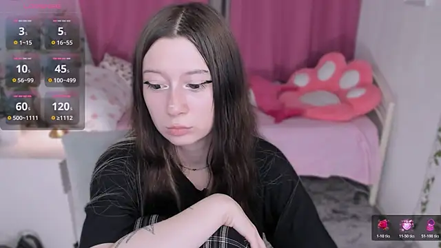 MiyuuNami live cam on StripChat