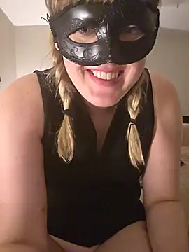 MaskedKathy webcam