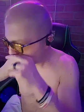 chronic_vibez live cam on StripChat
