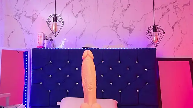Dakotaa_Johnson webcam
