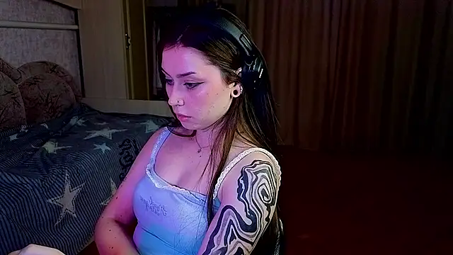 danieliis live cam on StripChat