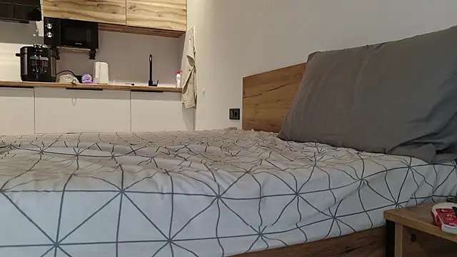 Alba_Casa live webcam
