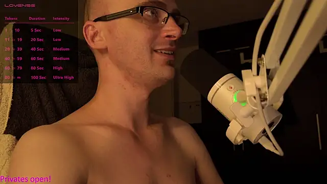 Moonsire1 live cam on StripChat