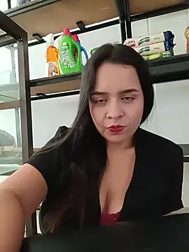 Julieth_hot-69