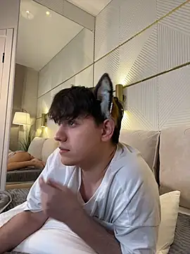 FetishFox webcam