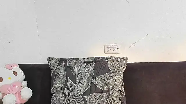 Eirlysx live cam on StripChat