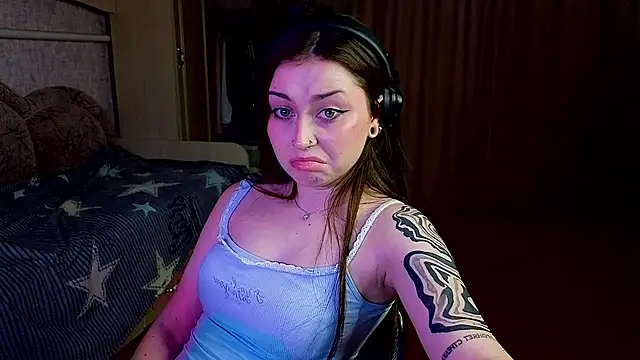 danieliis live cam on StripChat