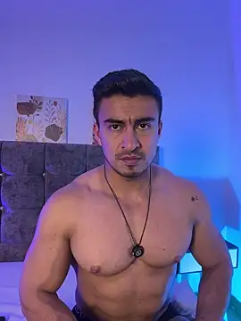 Chris_Clarck Live Web Cam Show