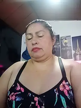 Keyla01_ live cam on StripChat