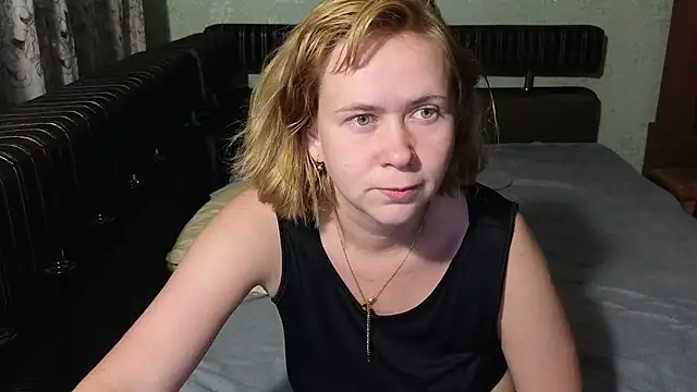 Riley_Roo webcam