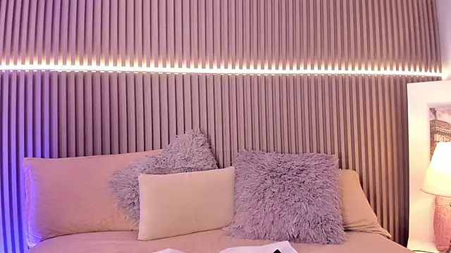 Victoria_Rosee webcam