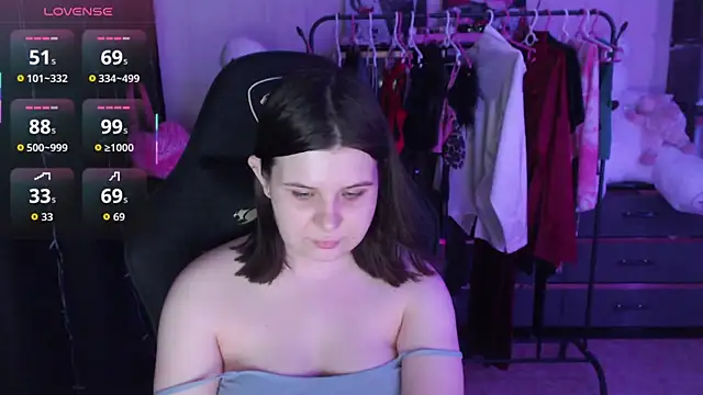 AmyVibess webcam