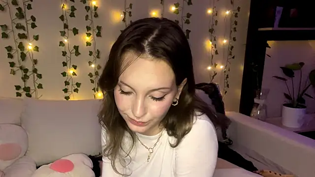 yanashowsy's live room