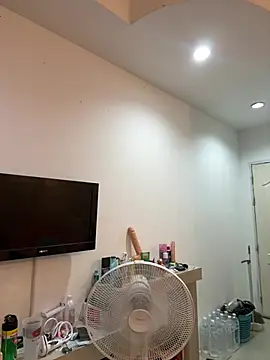 Ponthip webcam