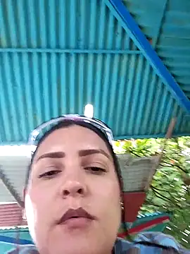 Mia_Hampton webcam