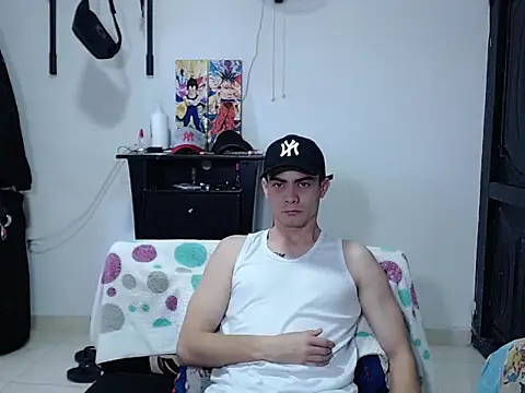 Zac_Efront live sex cam