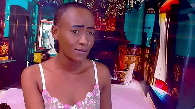 EbonyOlive69 webcam