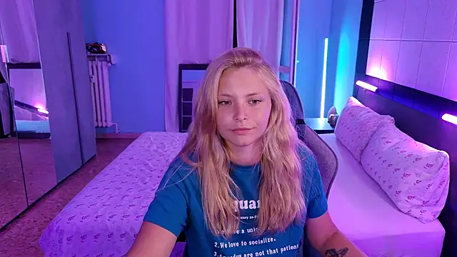 AnastasiaAniess webcam