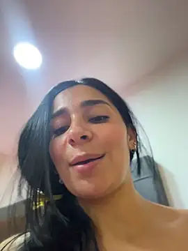 Meganmilk1 webcam