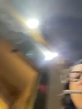 amooraaamoon webcam