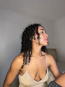nicoleebony1 webcam