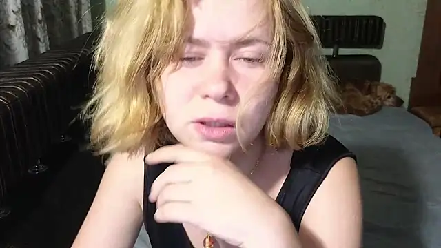 Riley_Roo webcam