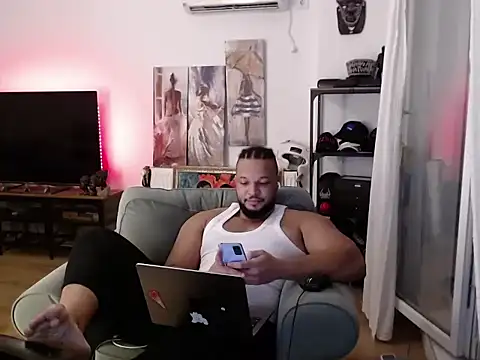1LordKingsley webcam