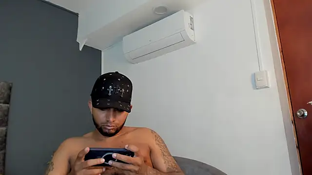 Robin_Rief webcam
