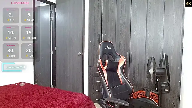 Javier_Hot27_ webcam