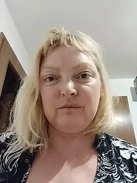 LiluLiluLilu webcam