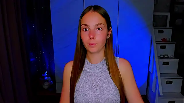 Maddy_Wood_ webcam