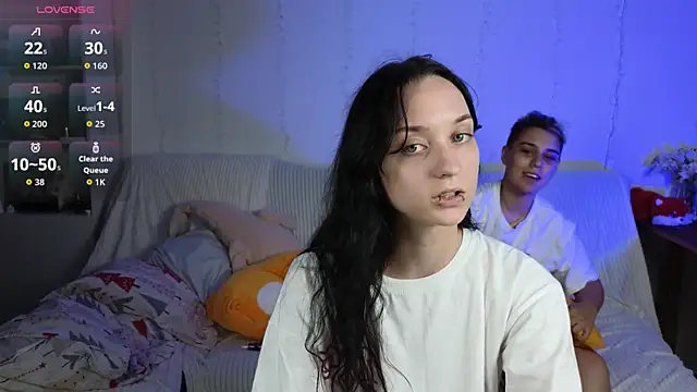 LuxuryLoverss webcam