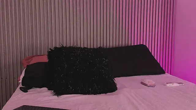 ashvalentine_ webcam