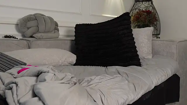 giigii_hadidd webcam