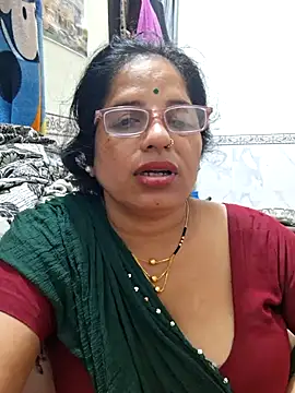 SWEETY01990 webcam