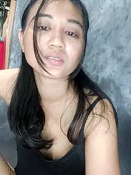 Rayya_4yy webcam