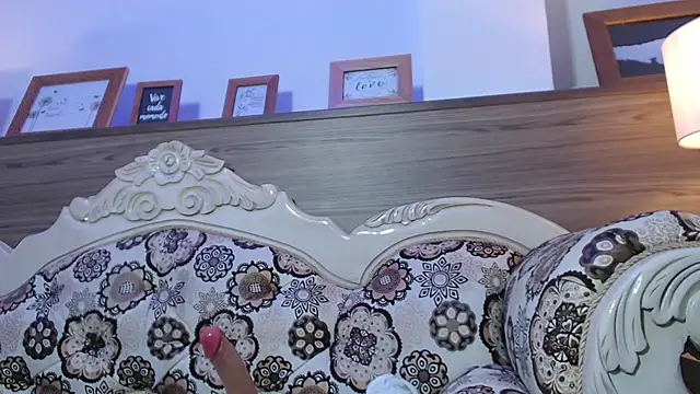 FranciscaVera live webcam