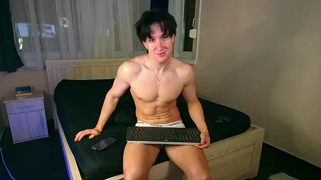 ChristianLevine_ live cam on StripChat