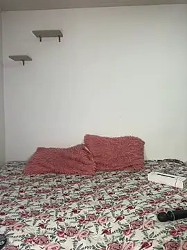 cristal-evanns - Cristal-evanns's free webcam - UK Sex Cams