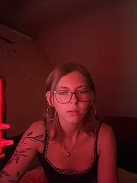 Alina-420 live cam on StripChat