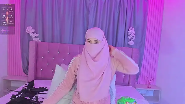 Nayla-Mouna webcam