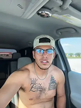StrokingDaddy4 live sex cam