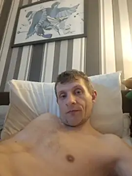 BigDmasked live cam on StripChat