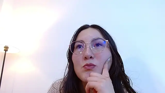 Elle_Lee_