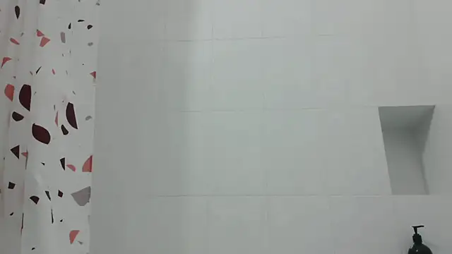 aylinblushing webcam