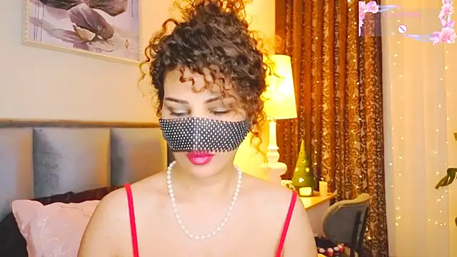 -TurkishLatina- webcam