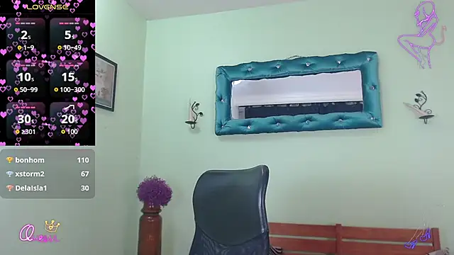 _Victoria_Jones_ webcam